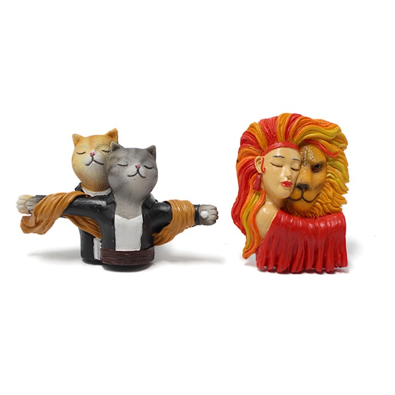 Resin couple cat and beast car aromatherapy clip car decoration aromatherapy clip ornaments