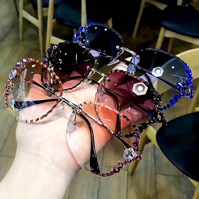 Fashion Rimless Luxury Rhinestone Sunglasses Women Vintage Bling Sun Glasses Shades for Women Gafas De Sol Mujer Uv400