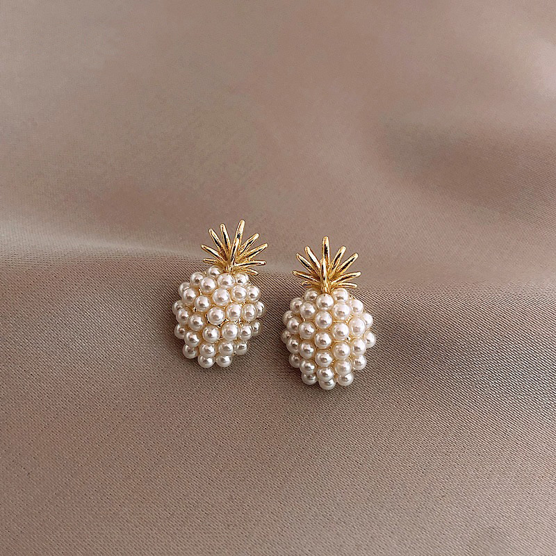 Pineapple Pearl Earrings French Exquisite High-End Ear Jewelry Women’s Fashion Earrings 925 Tremella Needles