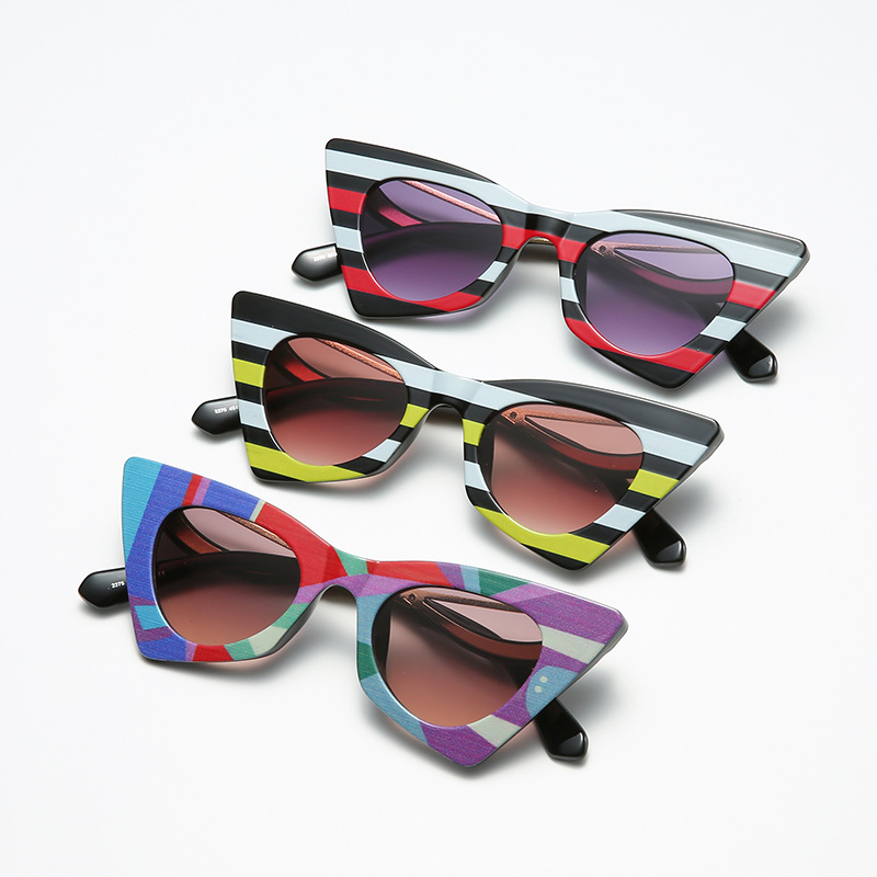 New Color Cat Eye Sunglasses Retro Metal Hollow Mirror Legs Women’s Trendy Sunglasses