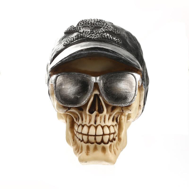 Hat skull personalized resin ornament