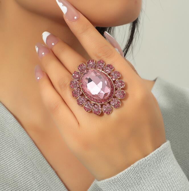 Retro Oversized Luxury Crystal Glass Opening Adjustable Ring Fashion Exaggerated Gemstone Couple Ring