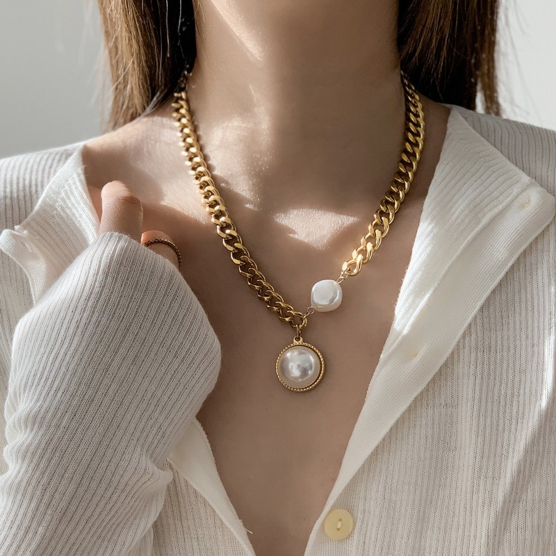 Exaggerated Gold Color Thick Chain Big Imitation Pearl Necklace Fashionable Design Neck Jewelry Collarbone Chain Women