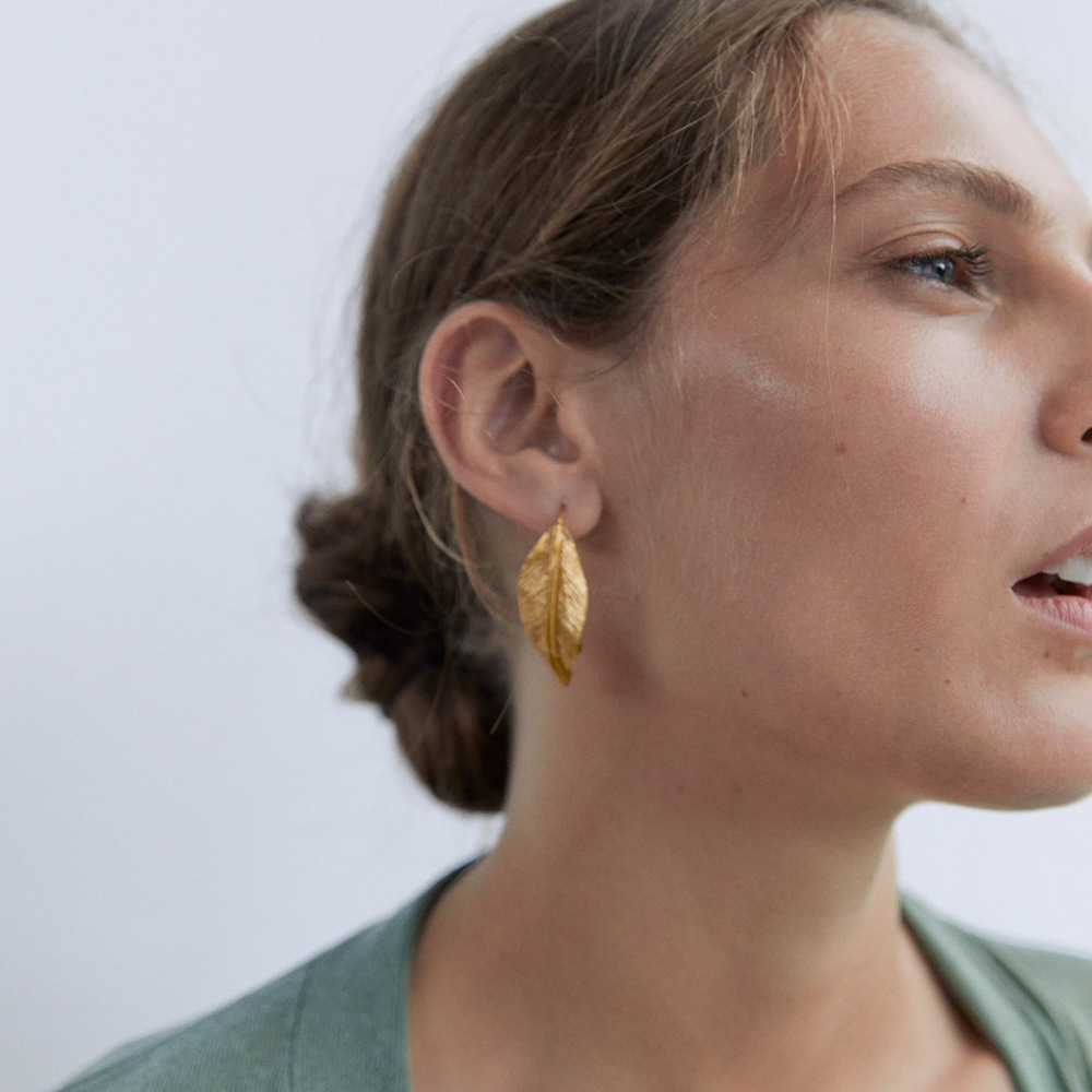 Gold Leaf Earrings Retro Leaf Earrings Exaggerated Female Ear Hook Hipster Ear Jewelry