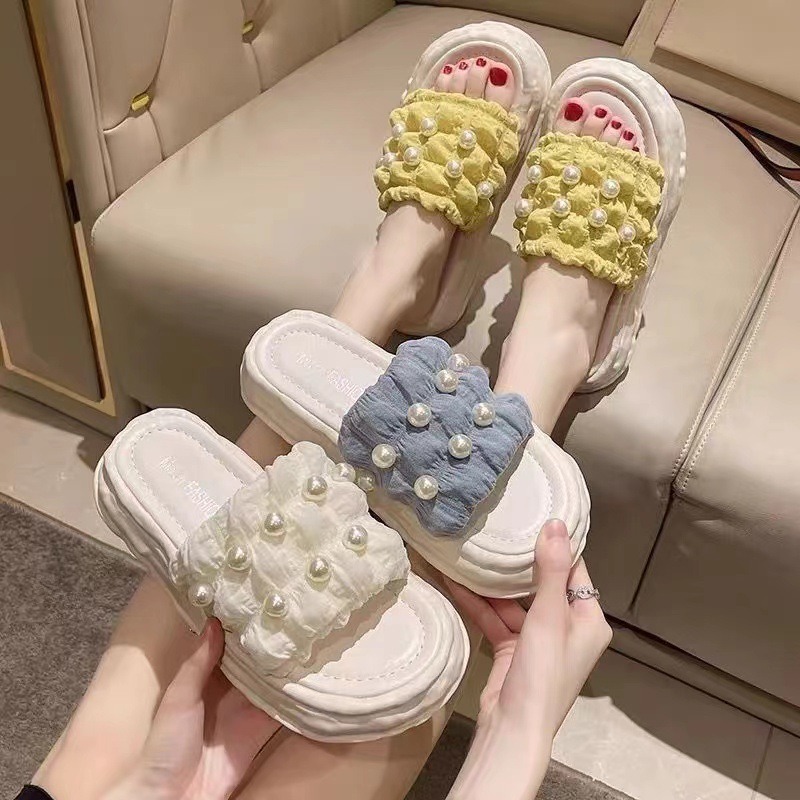 Fairy Style Sandals New Summer Korean Style Women’s Sandals And Slippers With Pearl Thick-Soled Beach Shoes
